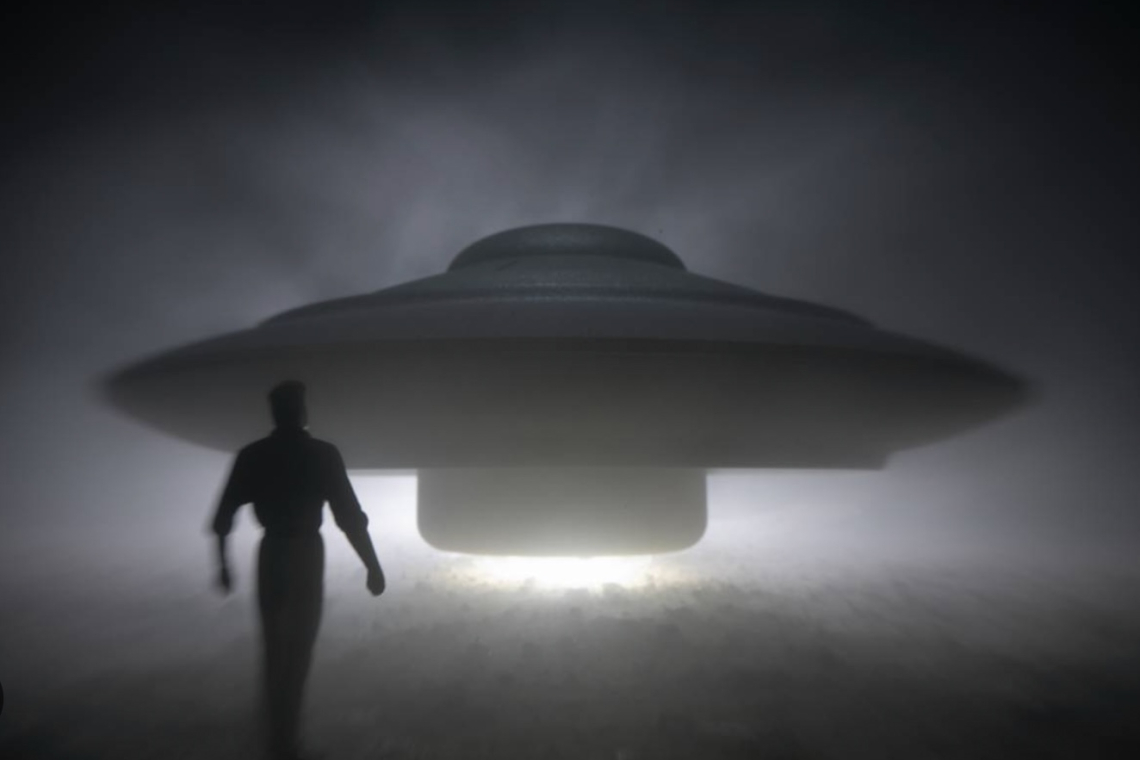 My Close Encounter – 92 Days on an Alien Spaceship, Just 18 Minutes on Earth