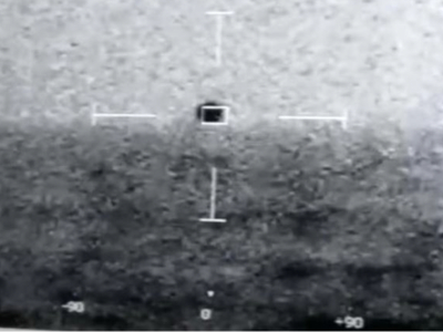 US Navy Captures Video of Unidentified Flying Object Descending into the Ocean