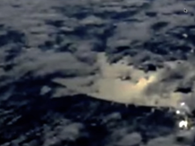 Huge UFO hovering at 250 miles altitude recorded on International Space Station Live Stream